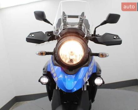 Синий Сузуки V-Strom 250, объемом двигателя 0.25 л и пробегом 19 тыс. км за 3900 $, фото 19 на Automoto.ua
