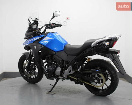 Синий Сузуки V-Strom 250, объемом двигателя 0.25 л и пробегом 19 тыс. км за 3900 $, фото 5 на Automoto.ua