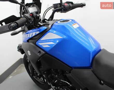 Синий Сузуки V-Strom 250, объемом двигателя 0.25 л и пробегом 19 тыс. км за 3900 $, фото 13 на Automoto.ua