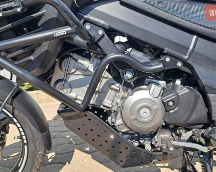 Білий Сузукі V-Strom 650, об'ємом двигуна 0 л та пробігом 35 тис. км за 6950 $, фото 5 на Automoto.ua