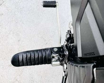 Белый Сузуки V-Strom 650, объемом двигателя 0.65 л и пробегом 30 тыс. км за 8500 $, фото 16 на Automoto.ua