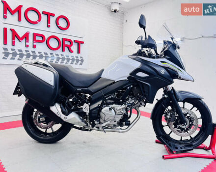Белый Сузуки V-Strom 650, объемом двигателя 0.65 л и пробегом 30 тыс. км за 8500 $, фото 21 на Automoto.ua