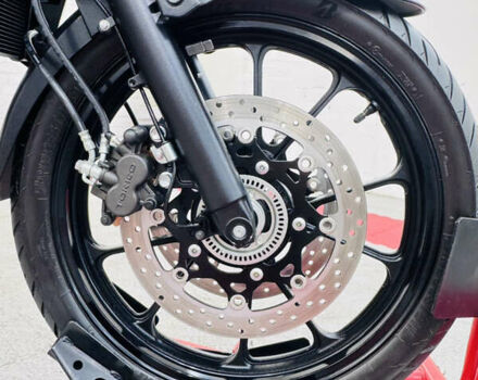 Белый Сузуки V-Strom 650, объемом двигателя 0.65 л и пробегом 30 тыс. км за 8500 $, фото 8 на Automoto.ua