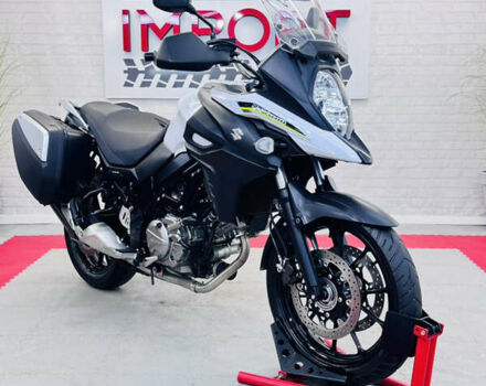 Белый Сузуки V-Strom 650, объемом двигателя 0.65 л и пробегом 30 тыс. км за 8500 $, фото 26 на Automoto.ua