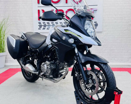 Белый Сузуки V-Strom 650, объемом двигателя 0.65 л и пробегом 30 тыс. км за 8500 $, фото 22 на Automoto.ua