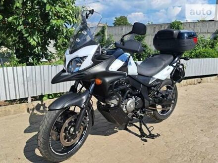 Білий Сузукі V-Strom 650, об'ємом двигуна 0 л та пробігом 35 тис. км за 7200 $, фото 1 на Automoto.ua