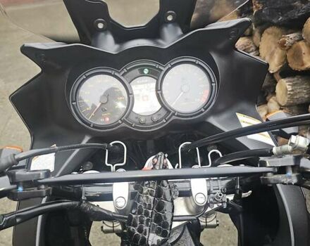 Чорний Сузукі V-Strom 650, об'ємом двигуна 0 л та пробігом 36 тис. км за 5300 $, фото 4 на Automoto.ua