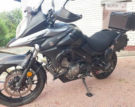 Черный Сузуки V-Strom 650, объемом двигателя 0 л и пробегом 6 тыс. км за 10600 $, фото 6 на Automoto.ua