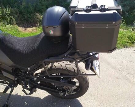 Черный Сузуки V-Strom 650, объемом двигателя 0.65 л и пробегом 31 тыс. км за 8300 $, фото 6 на Automoto.ua