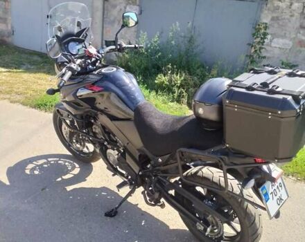 Черный Сузуки V-Strom 650, объемом двигателя 0.65 л и пробегом 31 тыс. км за 8300 $, фото 5 на Automoto.ua