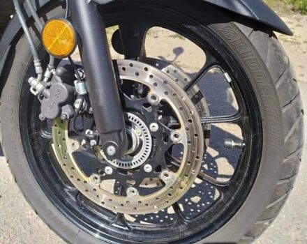 Черный Сузуки V-Strom 650, объемом двигателя 0.65 л и пробегом 31 тыс. км за 8300 $, фото 16 на Automoto.ua
