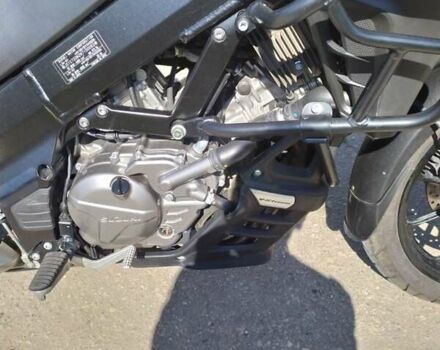 Черный Сузуки V-Strom 650, объемом двигателя 0.65 л и пробегом 31 тыс. км за 8300 $, фото 18 на Automoto.ua
