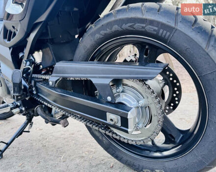 Чорний Сузукі V-Strom 650, об'ємом двигуна 0.65 л та пробігом 40 тис. км за 6700 $, фото 10 на Automoto.ua