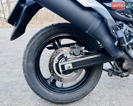 Чорний Сузукі V-Strom 650, об'ємом двигуна 0.65 л та пробігом 40 тис. км за 6700 $, фото 9 на Automoto.ua