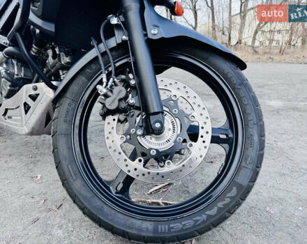 Чорний Сузукі V-Strom 650, об'ємом двигуна 0.65 л та пробігом 40 тис. км за 6700 $, фото 13 на Automoto.ua