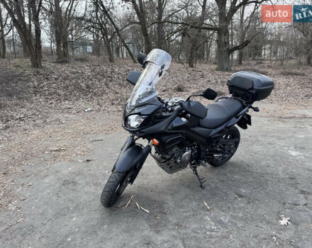 Чорний Сузукі V-Strom 650, об'ємом двигуна 0.65 л та пробігом 40 тис. км за 6700 $, фото 5 на Automoto.ua