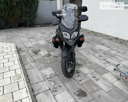 Черный Сузуки V-Strom 650, объемом двигателя 0 л и пробегом 6 тыс. км за 7887 $, фото 6 на Automoto.ua