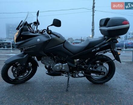 Чорний Сузукі V-Strom 650, об'ємом двигуна 0.65 л та пробігом 39 тис. км за 5199 $, фото 1 на Automoto.ua