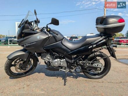 Сузуки V-Strom 650 2007 в Киеве на Automoto.ua Черный Сузуки V-Strom 650, объемом двигателя 0.65 л и пробегом 39 тыс. км за 5199 $, фото 1 на Automoto.ua