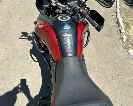 Красный Сузуки V-Strom 650, объемом двигателя 0.65 л и пробегом 28 тыс. км за 7200 $, фото 21 на Automoto.ua