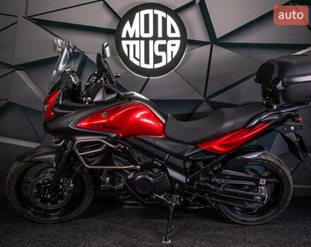 Красный Сузуки V-Strom 650, объемом двигателя 0.65 л и пробегом 11 тыс. км за 7700 $, фото 3 на Automoto.ua