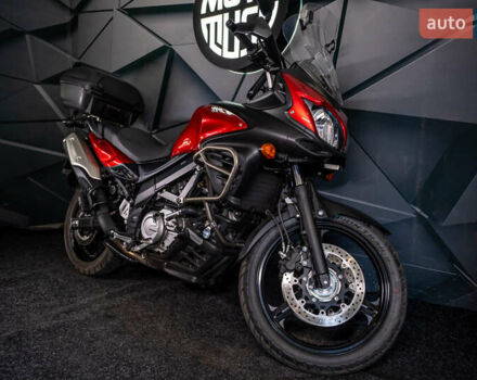 Красный Сузуки V-Strom 650, объемом двигателя 0.65 л и пробегом 11 тыс. км за 7700 $, фото 1 на Automoto.ua