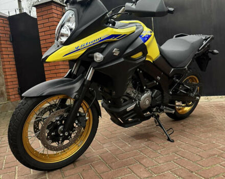 Сузуки V-Strom 650, объемом двигателя 0 л и пробегом 17 тыс. км за 8800 $, фото 4 на Automoto.ua