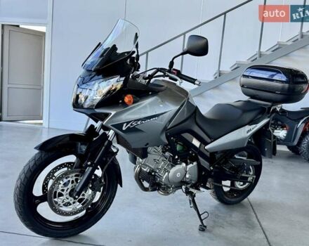 Сузуки V-Strom 650, объемом двигателя 0.65 л и пробегом 23 тыс. км за 5399 $, фото 4 на Automoto.ua