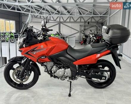 Сузуки V-Strom 650 2009 в Хмельницком на Automoto.ua Сузуки V-Strom 650, объемом двигателя 0.65 л и пробегом 20 тыс. км за 6299 $, фото 4 на Automoto.ua
