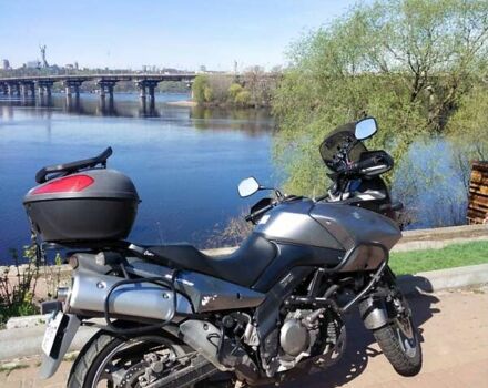 Сузуки V-Strom 650 2010 в Киеве на Automoto.ua Сузуки V-Strom 650, объемом двигателя 0.65 л и пробегом 72 тыс. км за 5700 $, фото 1 на Automoto.ua