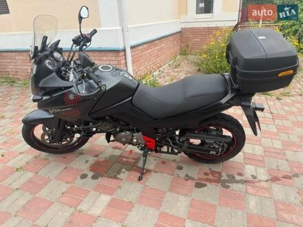 Сузуки V-Strom 650 2008 в Харькове на Automoto.ua Сузуки V-Strom 650, объемом двигателя 0 л и пробегом 65 тыс. км за 4400 $, фото 1 на Automoto.ua