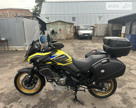Жовтий Сузукі V-Strom 650, об'ємом двигуна 0.65 л та пробігом 9 тис. км за 9900 $, фото 7 на Automoto.ua
