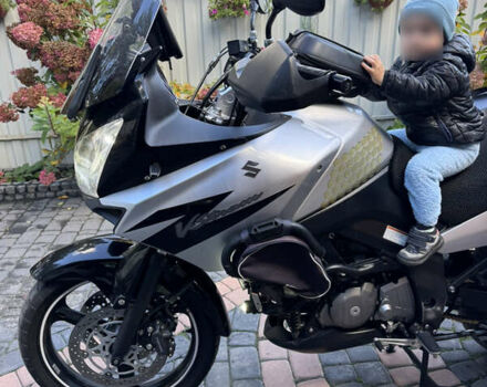 Серый Сузуки V-Strom 650, объемом двигателя 0.65 л и пробегом 54 тыс. км за 4500 $, фото 2 на Automoto.ua