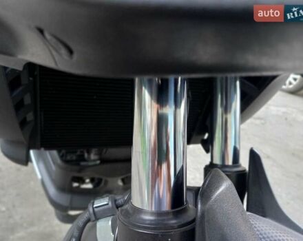 Серый Сузуки V-Strom 650, объемом двигателя 0 л и пробегом 7 тыс. км за 8200 $, фото 14 на Automoto.ua