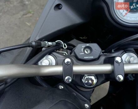 Серый Сузуки V-Strom 650, объемом двигателя 0 л и пробегом 7 тыс. км за 8200 $, фото 18 на Automoto.ua