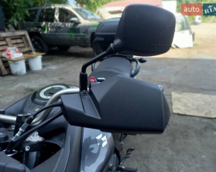 Серый Сузуки V-Strom 650, объемом двигателя 0 л и пробегом 7 тыс. км за 8200 $, фото 21 на Automoto.ua