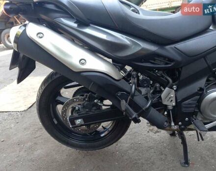 Серый Сузуки V-Strom 650, объемом двигателя 0 л и пробегом 7 тыс. км за 8200 $, фото 4 на Automoto.ua