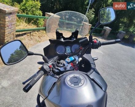 Серый Сузуки V-Strom 650, объемом двигателя 0.65 л и пробегом 63 тыс. км за 5000 $, фото 8 на Automoto.ua