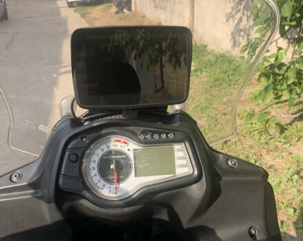 Серый Сузуки V-Strom 650, объемом двигателя 0.65 л и пробегом 15 тыс. км за 7900 $, фото 35 на Automoto.ua
