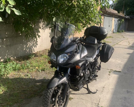 Серый Сузуки V-Strom 650, объемом двигателя 0.65 л и пробегом 15 тыс. км за 7900 $, фото 4 на Automoto.ua