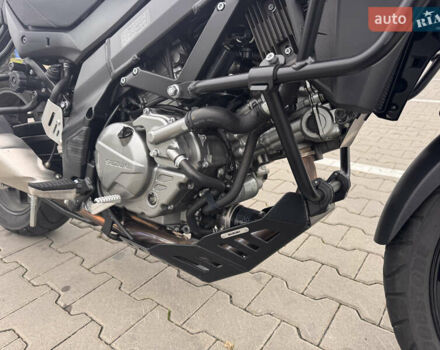 Серый Сузуки V-Strom 650, объемом двигателя 0.65 л и пробегом 10 тыс. км за 10000 $, фото 14 на Automoto.ua