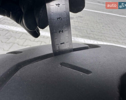 Серый Сузуки V-Strom 650, объемом двигателя 0.65 л и пробегом 10 тыс. км за 10000 $, фото 27 на Automoto.ua