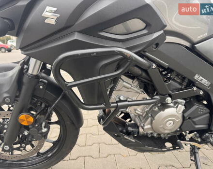 Серый Сузуки V-Strom 650, объемом двигателя 0.65 л и пробегом 10 тыс. км за 10000 $, фото 17 на Automoto.ua