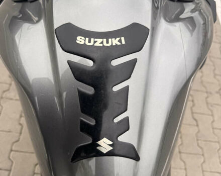 Серый Сузуки V-Strom 650, объемом двигателя 0.65 л и пробегом 10 тыс. км за 10000 $, фото 10 на Automoto.ua
