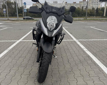 Серый Сузуки V-Strom 650, объемом двигателя 0.65 л и пробегом 10 тыс. км за 10000 $, фото 8 на Automoto.ua