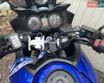 Сузуки V-Strom 650 2008 в Чернигове на Automoto.ua Синий Сузуки V-Strom 650, объемом двигателя 0.65 л и пробегом 5 тыс. км за 5500 $, фото 13 на Automoto.ua