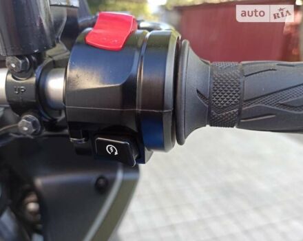 Синий Сузуки V-Strom 650, объемом двигателя 0.65 л и пробегом 6 тыс. км за 7200 $, фото 35 на Automoto.ua
