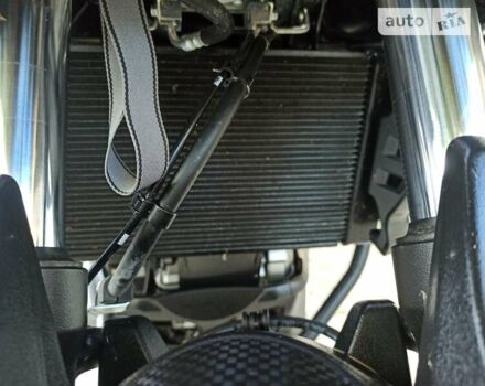 Синий Сузуки V-Strom 650, объемом двигателя 0.65 л и пробегом 6 тыс. км за 7200 $, фото 37 на Automoto.ua