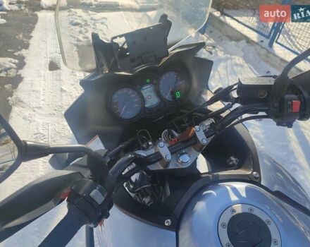 Синий Сузуки V-Strom 650, объемом двигателя 0.65 л и пробегом 40 тыс. км за 5100 $, фото 8 на Automoto.ua