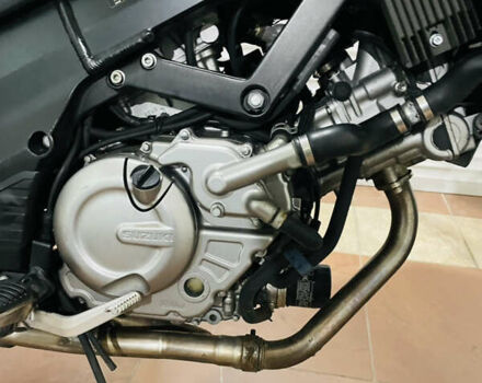 Синій Сузукі V-Strom 650, об'ємом двигуна 0.65 л та пробігом 45 тис. км за 7500 $, фото 19 на Automoto.ua